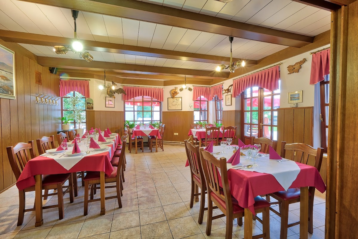 Miklavčič Janez S.p.- Gostilna Miklavčič